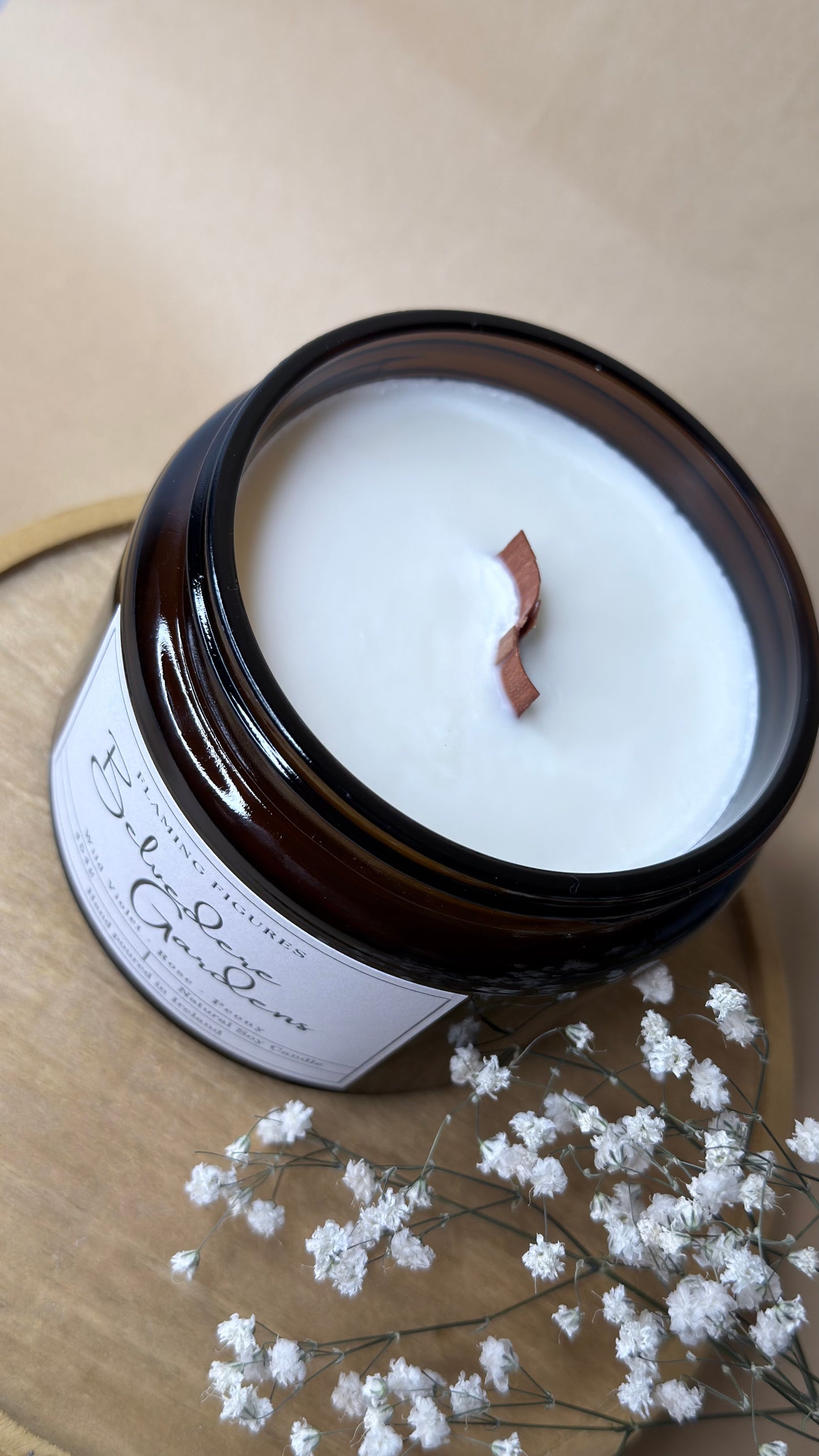Belvedere Gardens Aromatherapy Candle | Wild Violet Rose Peony | Wooden wick Candle