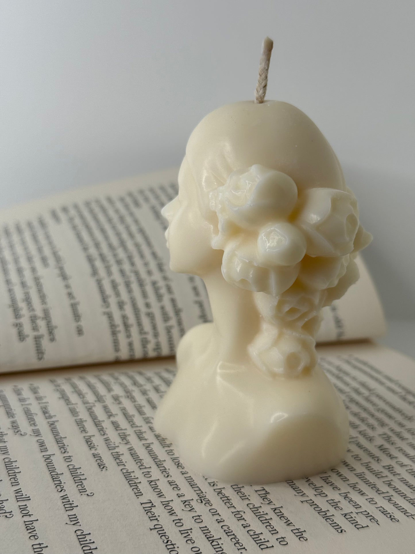 Lady Candle | Bust Soy Wax Candle