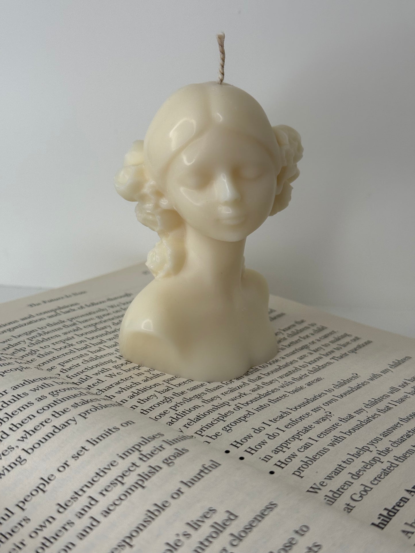 Lady Candle | Bust Soy Wax Candle